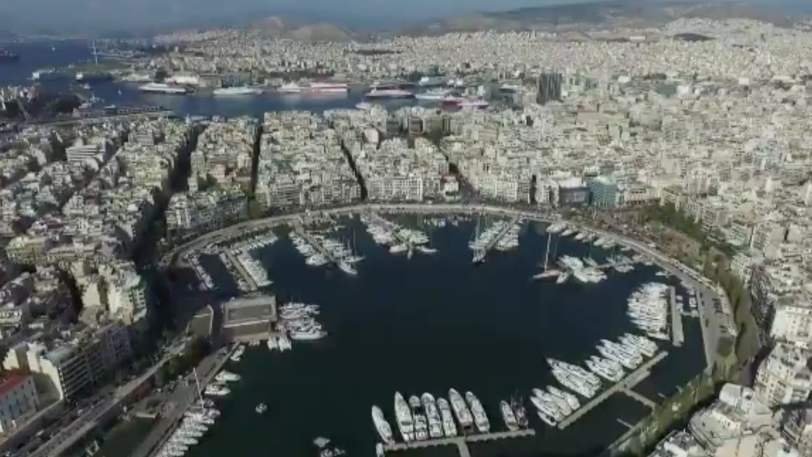 Το εντυπωσιακό «καλωσόρισμα» του Ολυμπιακού στην Ντιναμό! (vid)