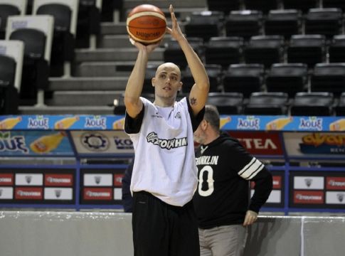 Κόνιαρης: «Δεν έχω να αποδείξω κάτι, απλά θέλω να νικήσουμε»