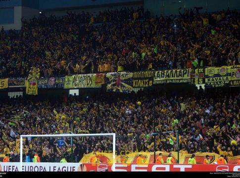 Σαν σήμερα: Η «απόβαση» 8.000 οπαδών του Άρη στο Μάντσεστερ (pics)