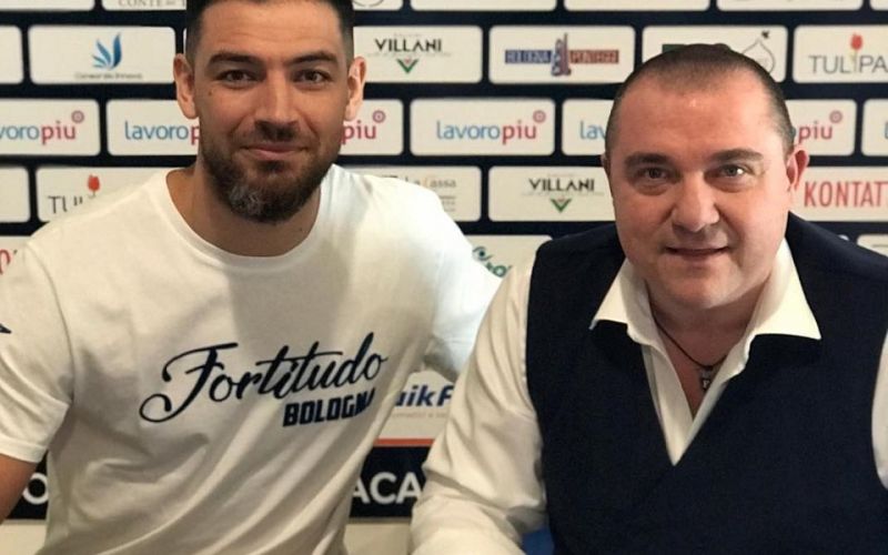 Ο Ντελφίνο γύρισε στη Φορτιτούντο ύστερα από 15 χρόνια! (pic)