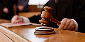 Απόφαση – βόμβα για τα κόκκινα δάνεια και τα ξένα funds