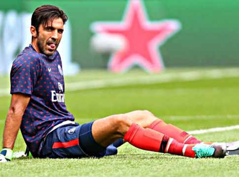 Συνεχίζει στο κυνήγι του Champions League ο αειθαλής Μπουφόν