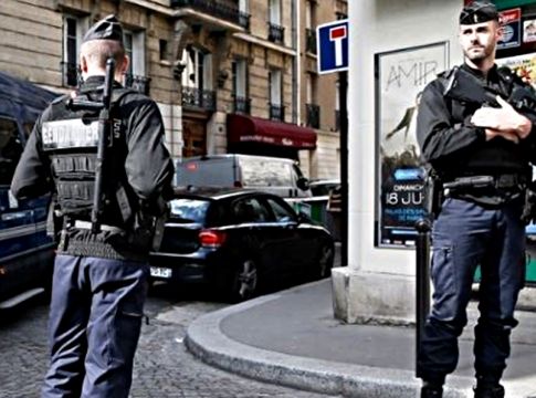 Γεμάτο όπλα και ναρκωτικά λεωφορείο οπαδών της Παρί σεν Ζερμέν