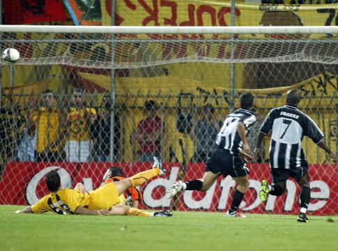 Τα μεγάλα «διπλά» του ΟΦΗ στο Χαριλάου (vid)