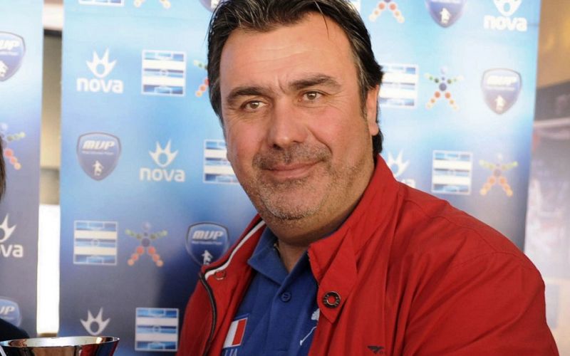 Μπιμπισίδης: «Φαίνεται η δουλειά του Παντελίδη, λείπει επιθετικός και δεξί μπάκ»
