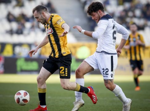 Αμφίβολος ο Μπακάκης με Παναθηναϊκό