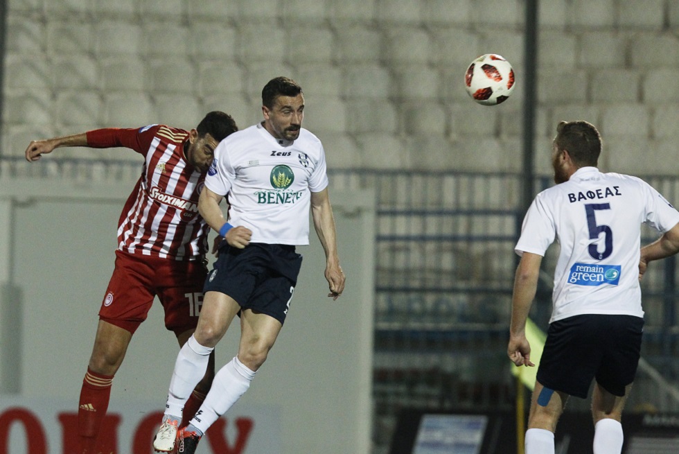 Αυτογκόλ του Στάθη και 1-0 ο Ολυμπιακός (vid)