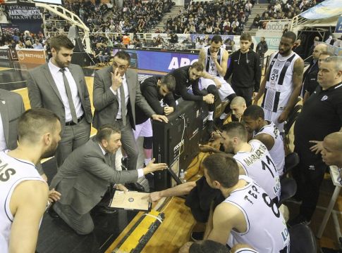 Παπαθεοδώρου: «Θα παλέψουμε, δεν εγκαταλείπουμε την προσπάθεια»