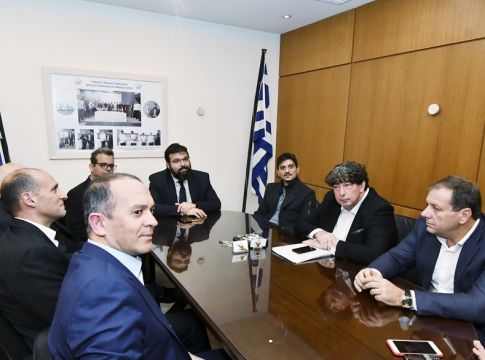 Ολοκληρώθηκε η σύσκεψη στο γραφείο του Βασιλειάδη