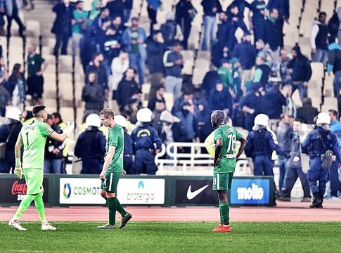 Προσπάθησαν να… κρύψουν τους χούλιγκανς