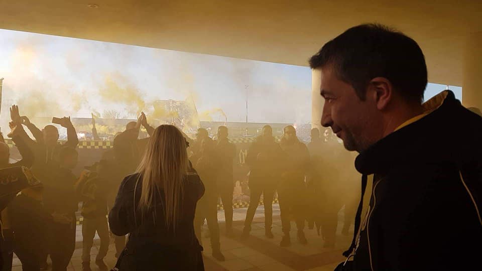 Αποθέωση της AEK από τους οπαδούς της στη Λήμνο (pics)