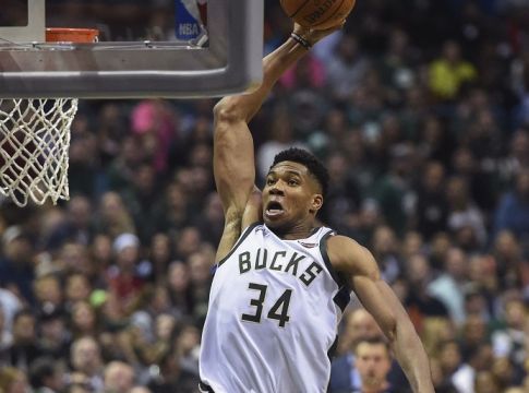 Μπακς σε Αντετοκούνμπο: «Ο καλύτερος παίκτης, στην καλύτερη ομάδα» (pic)