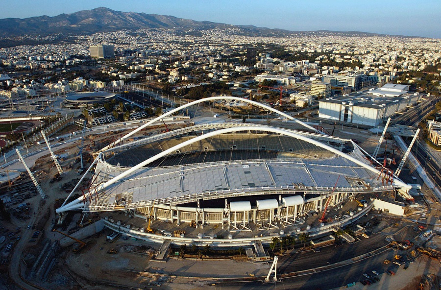 Απίστευτο: Δεκαπέντε χρόνια χωρίς συντήρηση το στέγαστρο Καλατράβα στο ΟΑΚΑ