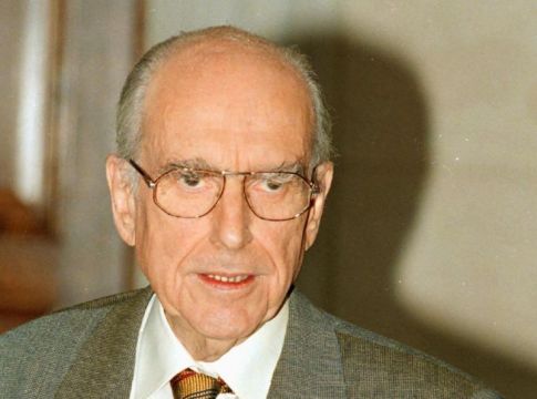 Σπάνιο βίντεο: Όταν ο Ανδρέας Παπανδρέου προέβλεπε την πορεία που θα πάρει η Ευρωπαϊκή Ένωση