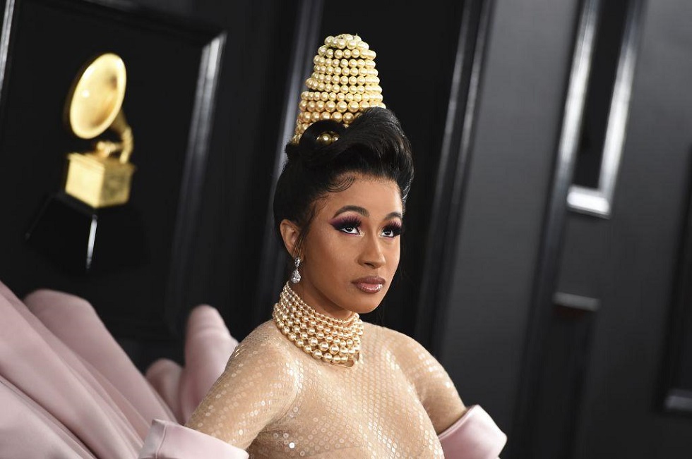 Cardi B: «Νάρκωνα άντρες και τους έκλεβα τα χρήματα»