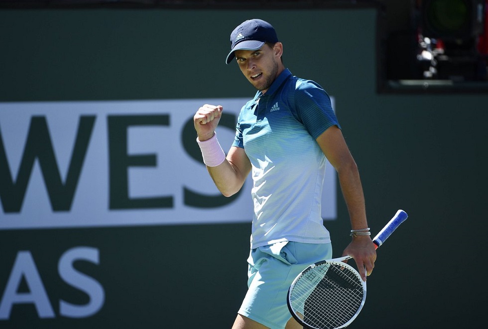 Время в индиан уэллс. Индиан Уэллс. Indian wells Masters фото. Нассер Мемарзиа Индиана. Тим Грин, пит Семиг, Колин Веллс.