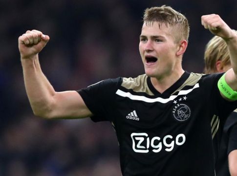 Στο κόλπο για Ντε Λιχτ και η Ατλέτικο Μαδρίτης