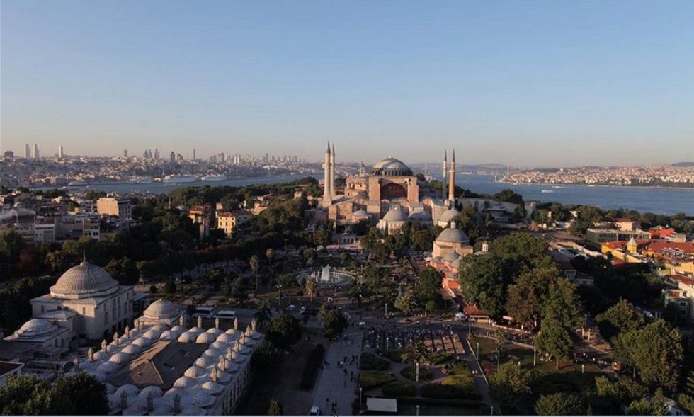 «Φρένο» της UNESCO στον Ερντογάν: Η αλλαγή ονόματος της Αγίας Σοφίας απαιτεί την έγκρισή μας