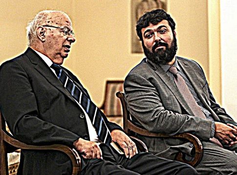 Ποιους και γιατί πληρώνετε;