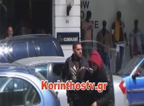 Στον εισαγγελέα Κορίνθου υπό δρακόντεια μέτρα ασφαλείας ο 35χρονος – Απολογείται την Πέμπτη