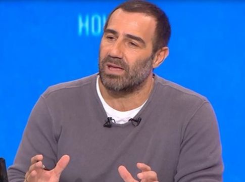 Το ξέσπασμα του Αντώνη Κανάκη για τη σύλληψη της 90χρονης: Ατάκες «φωτιά» από τον γνωστό παρουσιαστή
