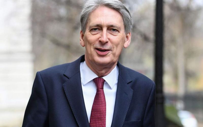 Χάμοντ: Η παραίτηση Μέι δεν θα επιλύσει το Brexit