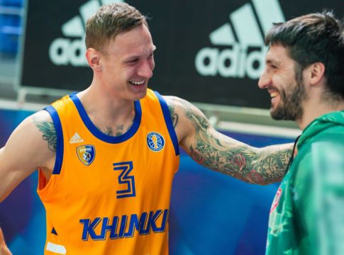 Τίμα: «Ο Μπλατ δεν με υπολόγιζε ούτε για το ροτέισον»