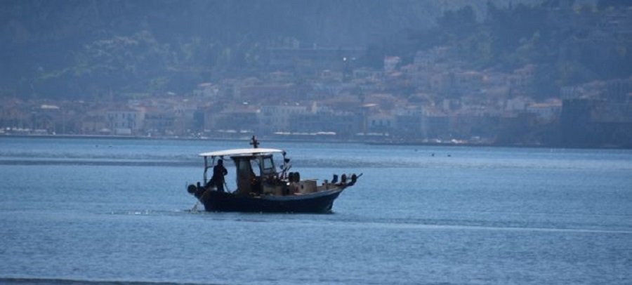Ηράκλειο: Αγωνία για 33χρονο ψαρά που αγνοείται -Ολονύχτιες έρευνες