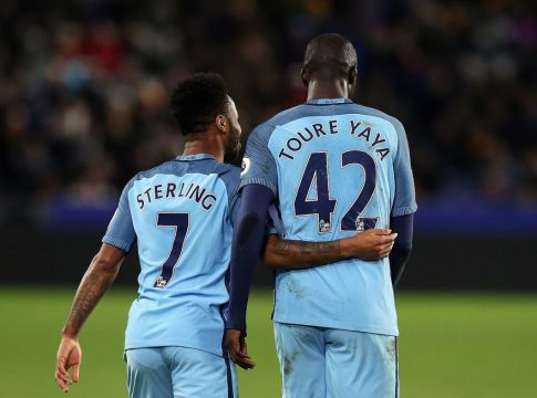 Τουρέ για Στέρλινγκ: «Αξίζει να είναι ο παίκτης της χρονιάς»