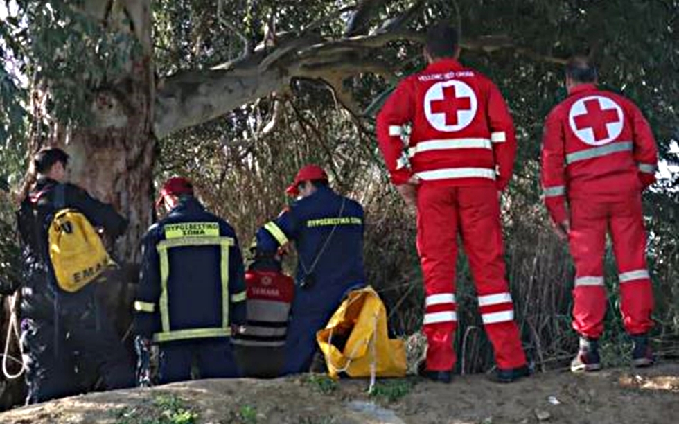 Ξυλόκαστρο: Νεκρός ο ένας πεζοπόρος -Συνεχίζονται οι έρευνες για άλλους 3