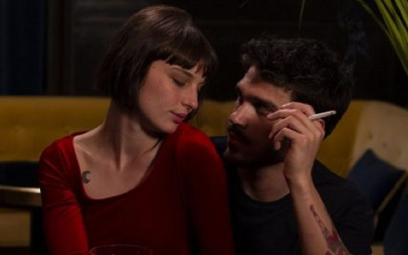 Οι 20 πιο σέξι ερωτήσεις για να παίξεις «θάρρος ή αλήθεια»