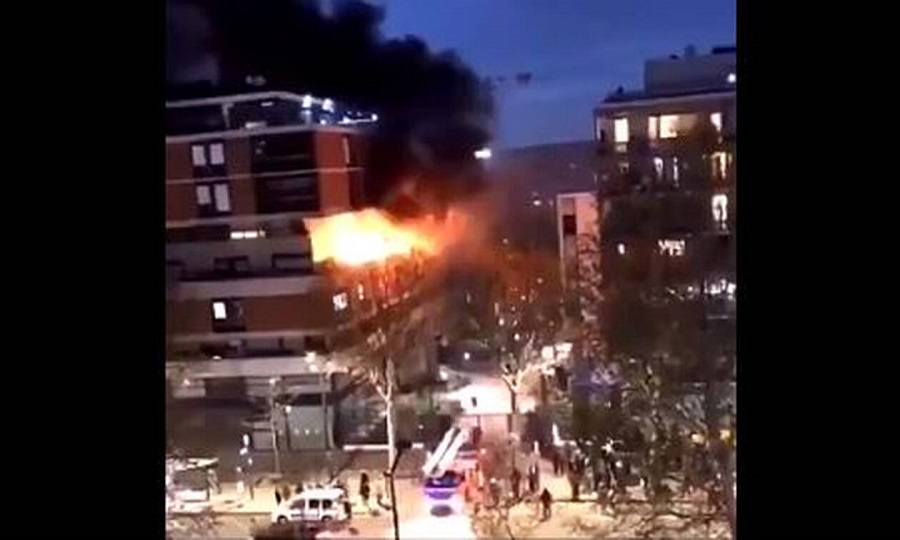 Συναγερμός στο Παρίσι από ισχυρή έκρηξη σε πολυκατοικία