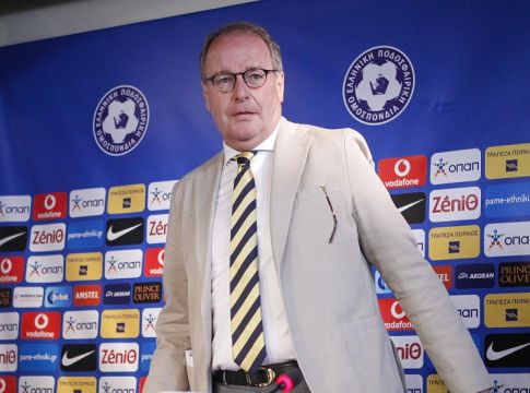 Χούμπελ: «Τελειώστε τον Γκαγκάτση από την Σούπερ Λιγκ»