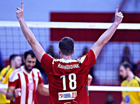 LIVE: Ολυμπιακός – ΑΕΚ