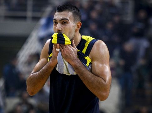 Κώστας Σλούκας: Η εντυπωσιακή αλλαγή στο σώμα του (pics)