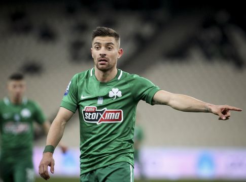 Ο Μουνιέ παραμένει στην Ελλάδα
