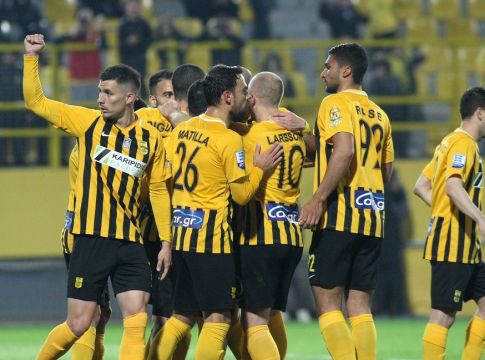 H προπόνηση του Άρη στο Κλεάνθης Βικελίδης – Προληπτικά εκτός ο Λάρσον (pics+vids)