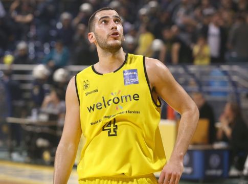 Αρης: Σε… αναμμένα κάρβουνα ο Καστρίτης λόγω Μποχωρίδη