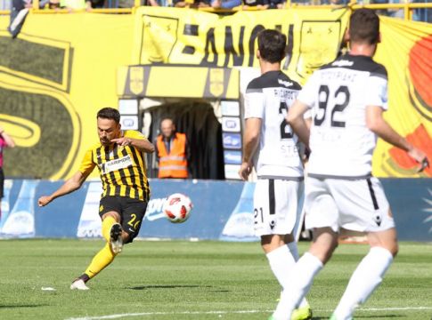 Εφτασε τα τρία γκολ-φάουλ ο Ματίγια κι έπιασε τον Ντουρμάζ