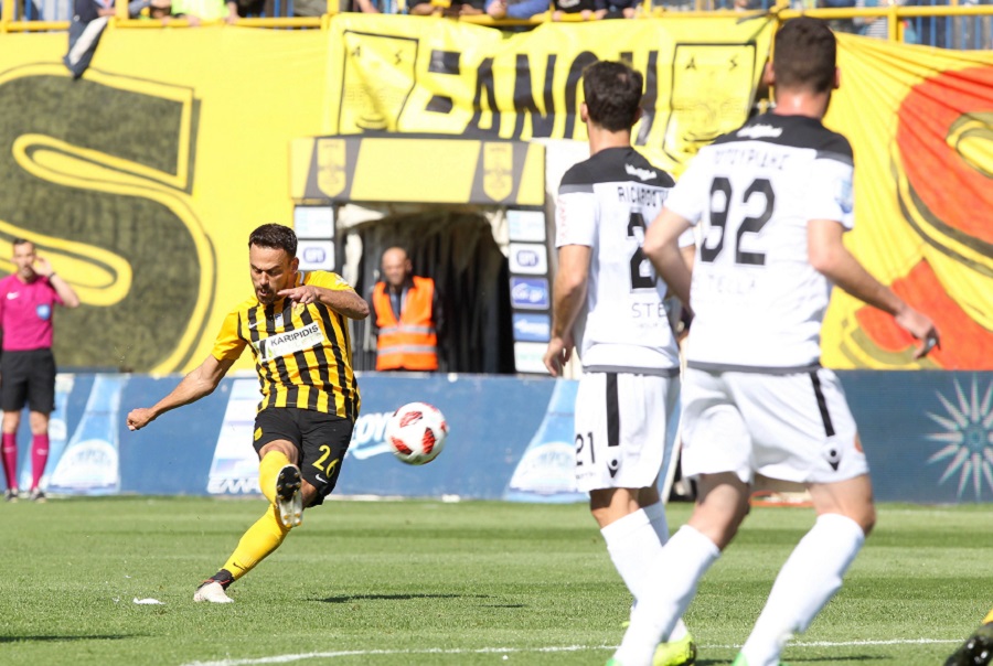 Εφτασε τα τρία γκολ-φάουλ ο Ματίγια κι έπιασε τον Ντουρμάζ