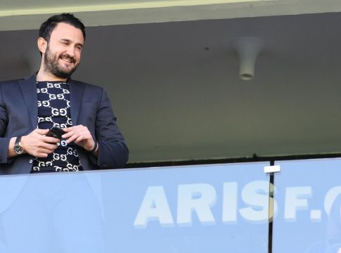 Καρυπίδης από το Λονδίνο: «Τα καλύτερα έρχονται… Vamos»