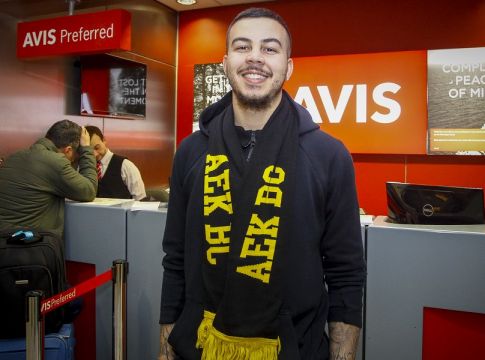 ΑΕΚ: Ηρθε στην Αθήνα ο Γκέιμπ Γιορκ