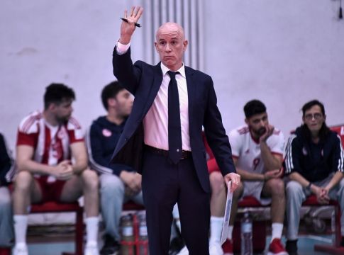 Μπενίτεθ: «Αντιδράσαμε σωστά και πιστέψαμε στη νίκη»