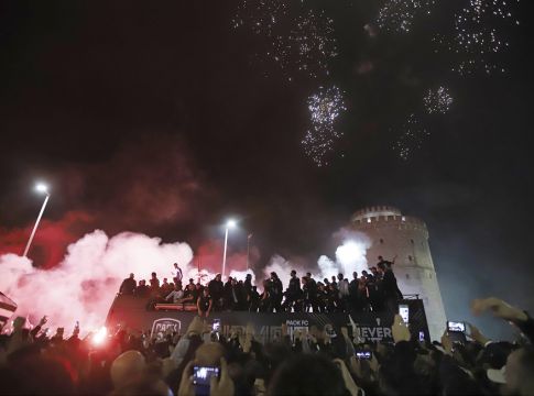 Πλημμύρισε συναισθήματα η Θεσσαλονίκη