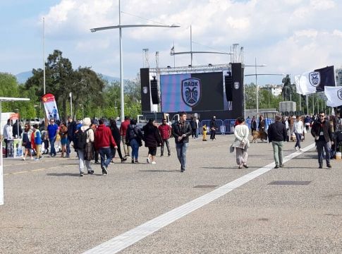 Η Τούμπα… μεταφέρθηκε στον Λευκό Πύργο! (pics)