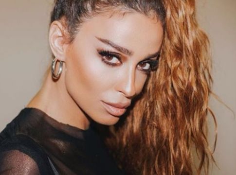 Ελένη Φουρέιρα: Το slow motion βίντεο που… βασανίζει τους άνδρες φαν της (vid)