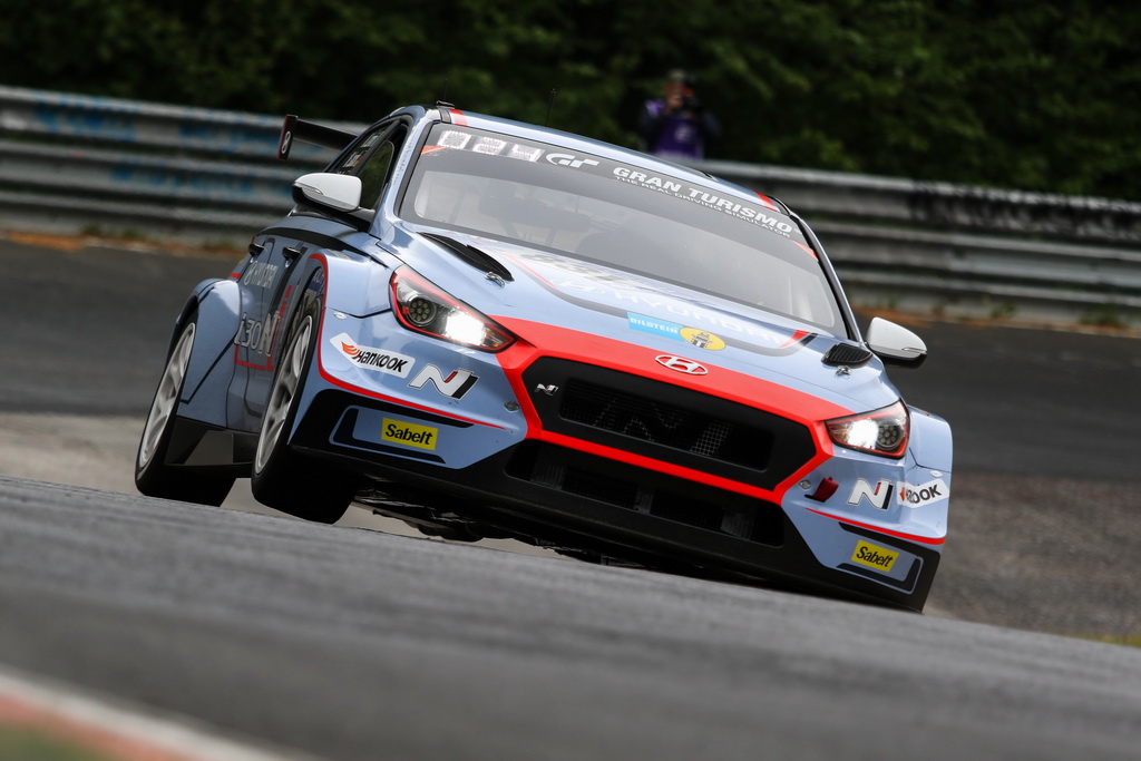 Η Hyundai Motorsport ετοιμάζεται για τον 24ωρο αγώνα του Νίρμπουργκρινγκ