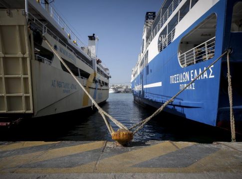 Απαγορευτικά απόπλου λόγω των ισχυρών ανέμων