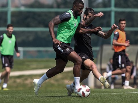 ΠΑΟΚ: Στροφή στην τακτική ενόψει Λεβαδειακού