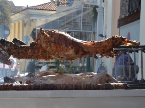 Παγώνη: Δύσκολο το Πάσχα στο χωριό με 819 διασωληνωμένους – Πότε θα παρθούν αποφάσεις